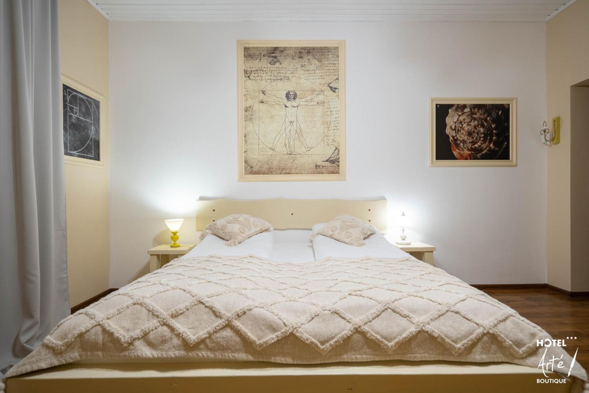 ביילה טושנד Art'E Boutique Rooms מראה חיצוני תמונה
